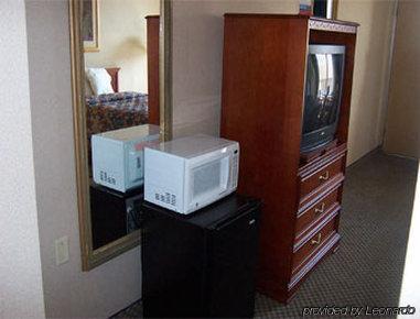 Knights Inn Overland Park Mission Phòng bức ảnh
